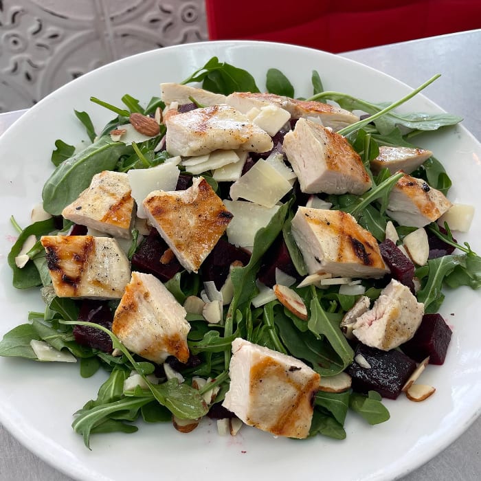 Arugula Salad with Grilled Chicken.